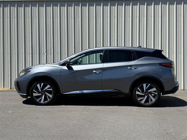 Photo of 2023 Gun Metallic Nissan Murano