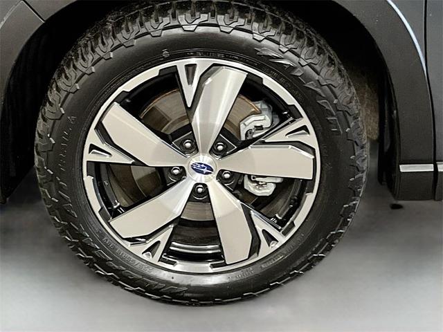 Photo of 2020 Magnetite Gray Metallic Subaru Forester