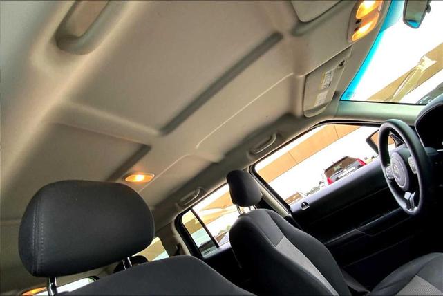 Photo of 2014 Black Clearcoat Jeep Patriot