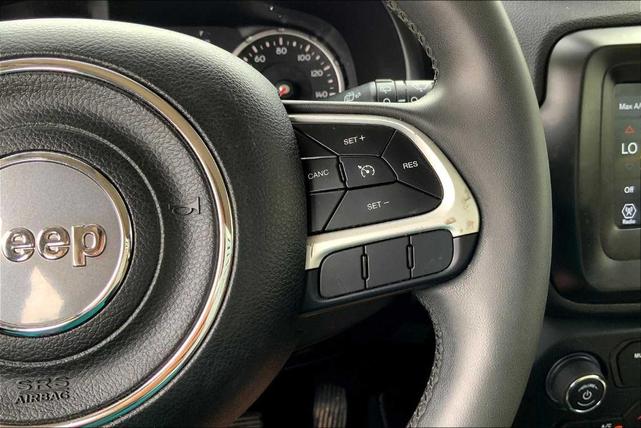 Photo of 2018 Black Jeep Renegade