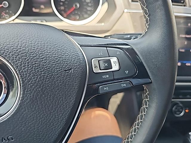 Photo of 2021 Pure White Volkswagen Tiguan