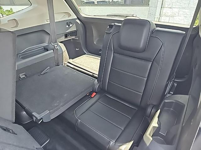 Photo of 2021 Pure White Volkswagen Tiguan