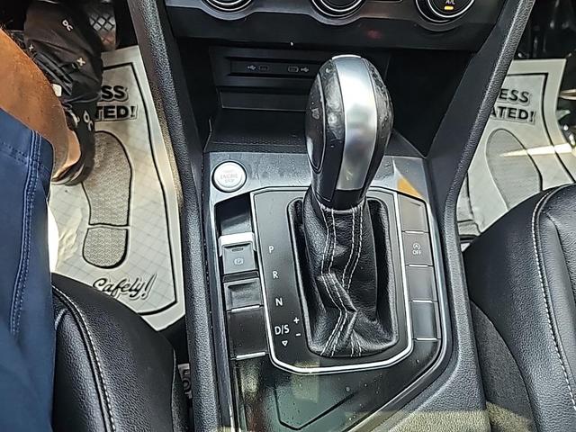 Photo of 2021 Pure White Volkswagen Tiguan