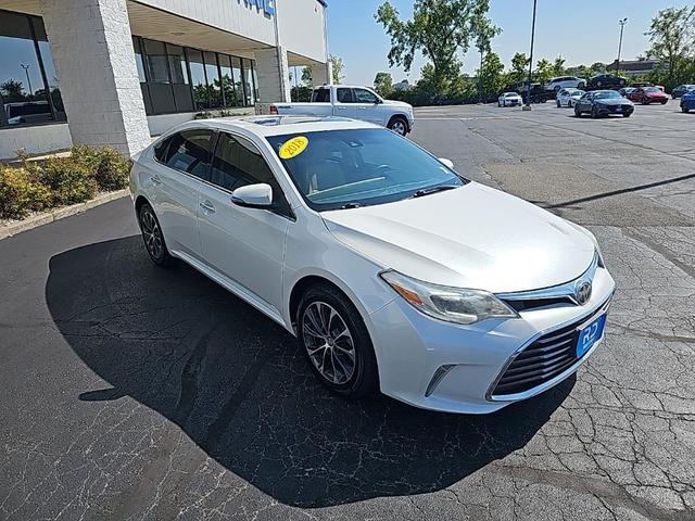 Photo of 2018 Blizzard Pearl Toyota Avalon