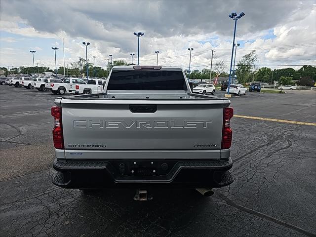 Photo of 2022 Silver Ice Metallic Chevrolet Silverado 2500