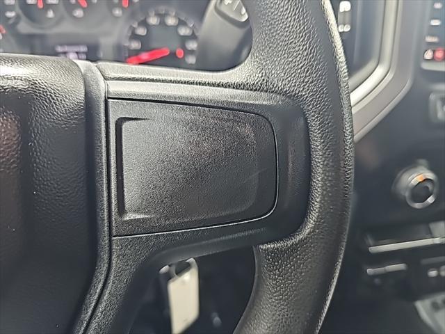 Photo of 2022 Silver Ice Metallic Chevrolet Silverado 2500