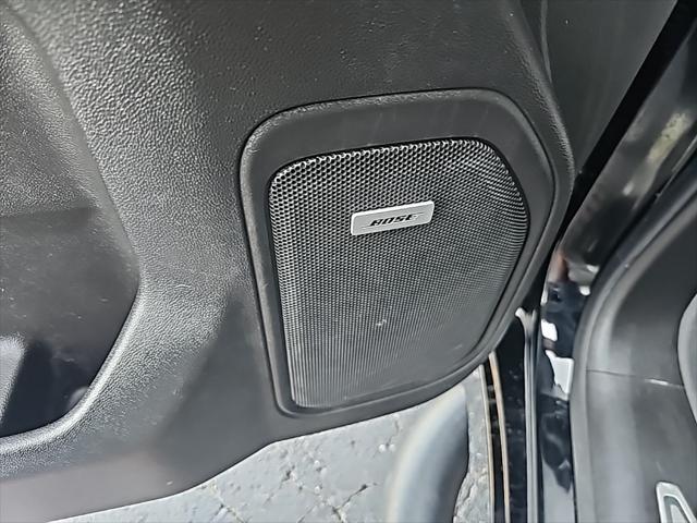Photo of 2019 Black Chevrolet Silverado 1500