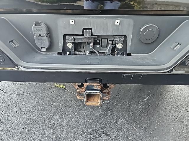 Photo of 2019 Black Chevrolet Silverado 1500