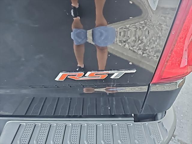 Photo of 2019 Black Chevrolet Silverado 1500