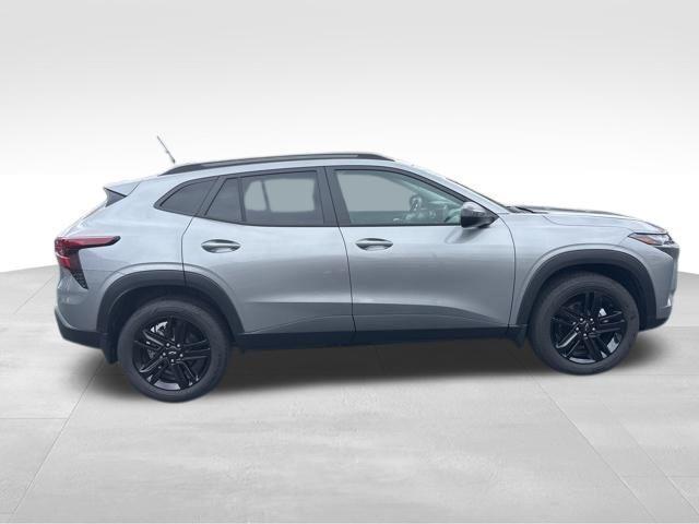 Photo of 2024 Sterling Gray Metallic Chevrolet Trax