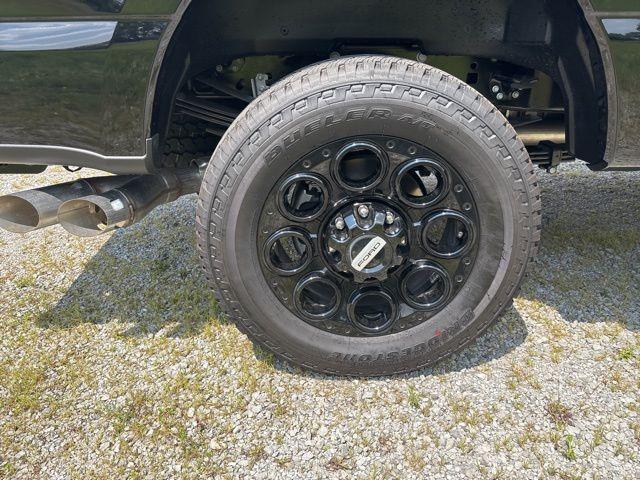 Photo of 2025 Black Metallic Ford F-250