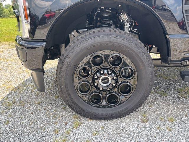 Photo of 2025 Black Metallic Ford F-250