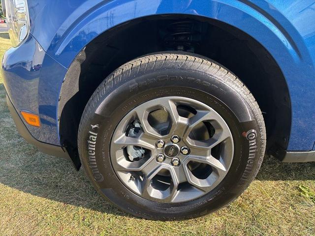 Photo of 2023 Blue Metallic Ford Maverick