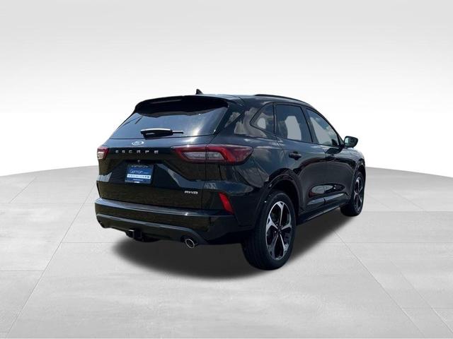 Photo of 2024 Agate Black Metallic Ford Escape