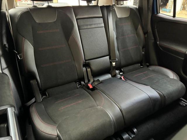 Photo of 2024 Starling Blue Metallic Mercedes-Benz GLB 250