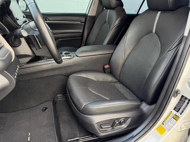 Photo of 2021 Wind Chill Pearl Toyota Camry