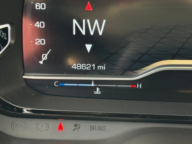 Photo of 2022 Hunter Metallic GMC Yukon