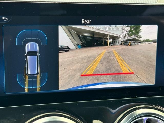 Photo of 2024 Starling Blue Metallic Mercedes-Benz GLB 250
