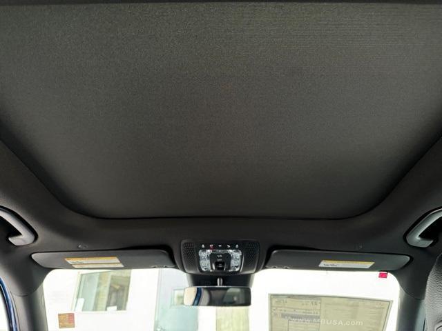 Photo of 2024 Starling Blue Metallic Mercedes-Benz GLB 250