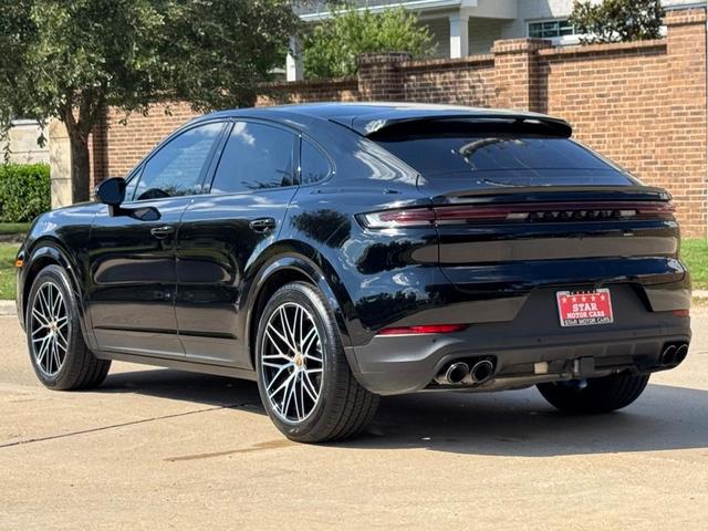 Photo of 2024 Black Porsche Cayenne