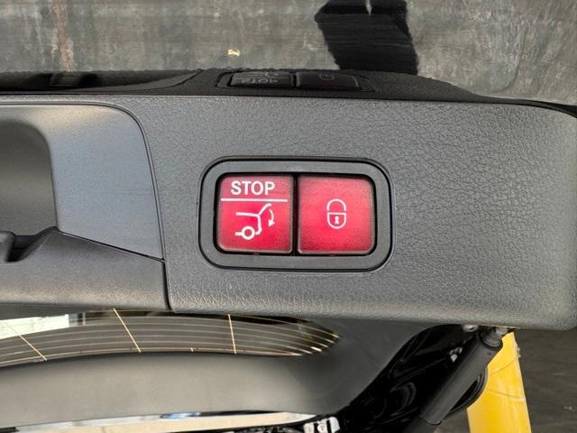 Photo of 2025 Black Mercedes-Benz GLB 250