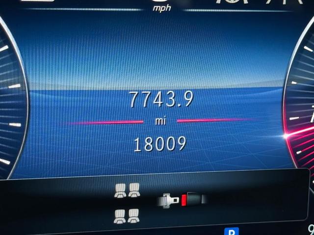 Photo of 2024 Polar White Mercedes-Benz GLS 450