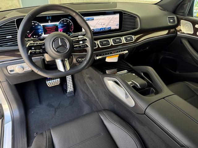 Photo of 2026 Silver Metallic Mercedes-Benz GLE 450