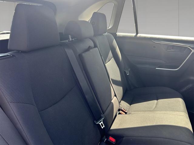 Photo of 2021 Magnetic Gray Metallic Toyota RAV4 Hybrid