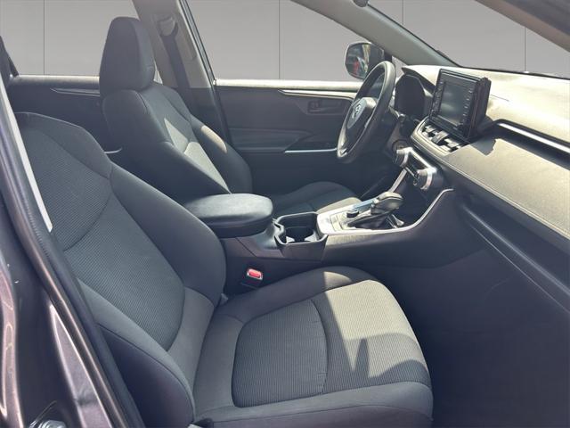 Photo of 2021 Magnetic Gray Metallic Toyota RAV4 Hybrid