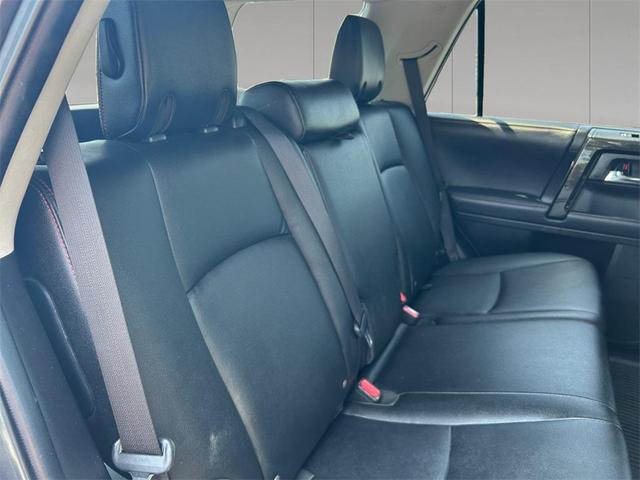 Photo of 2018 Magnetic Gray Metallic Toyota 4Runner