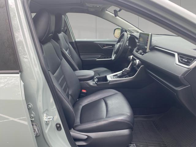 Photo of 2022 Lunar Rock Toyota RAV4