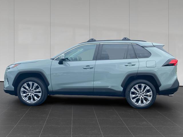 Photo of 2022 Lunar Rock Toyota RAV4