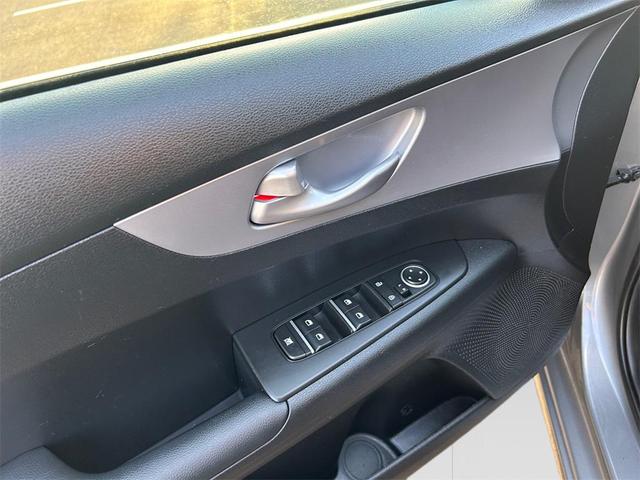 Photo of 2024 Steel Gray Kia Forte