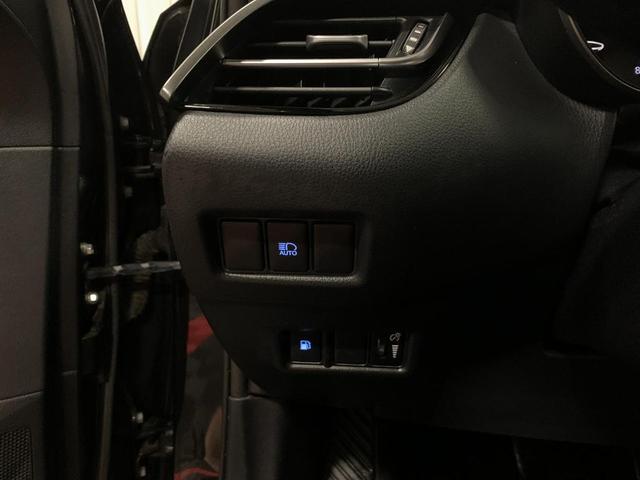 Photo of 2018 Black Toyota C-HR