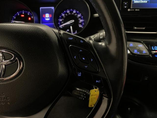 Photo of 2018 Black Toyota C-HR