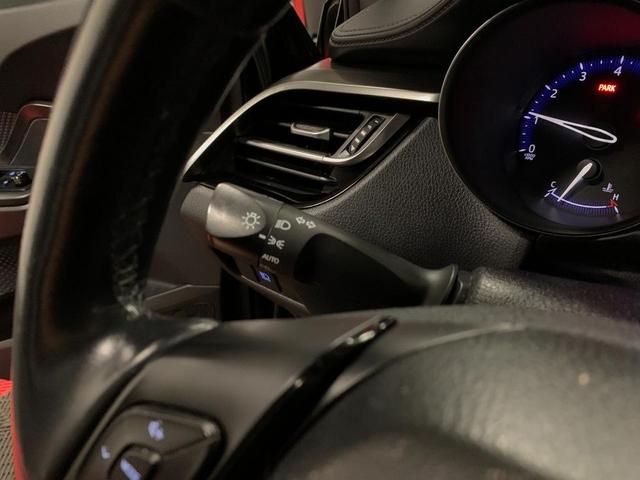 Photo of 2018 Black Toyota C-HR