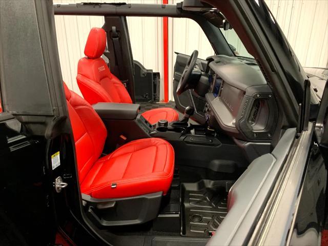 Photo of 2025 Black Ford Bronco