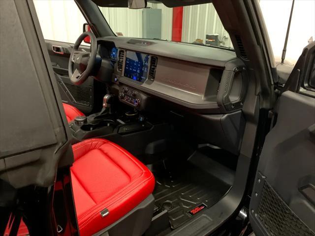 Photo of 2025 Black Ford Bronco
