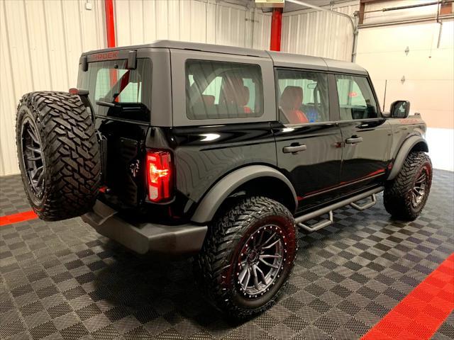 Photo of 2025 Black Ford Bronco