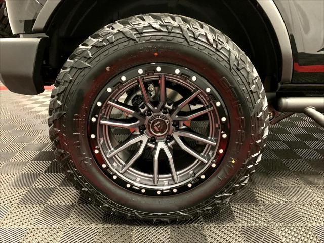 Photo of 2025 Black Ford Bronco