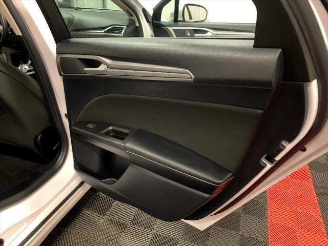 Photo of 2020 White Ford Fusion