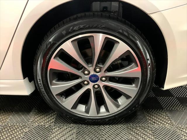 Photo of 2020 White Ford Fusion