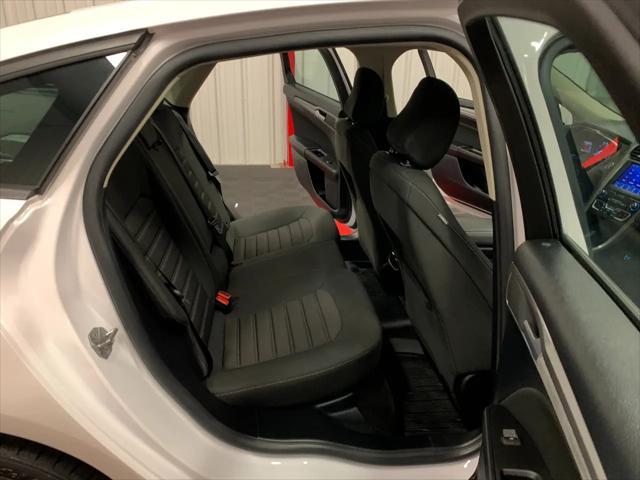 Photo of 2020 White Ford Fusion