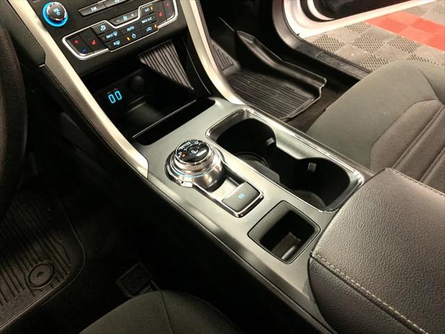 Photo of 2020 White Ford Fusion