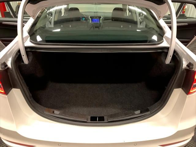 Photo of 2020 White Ford Fusion