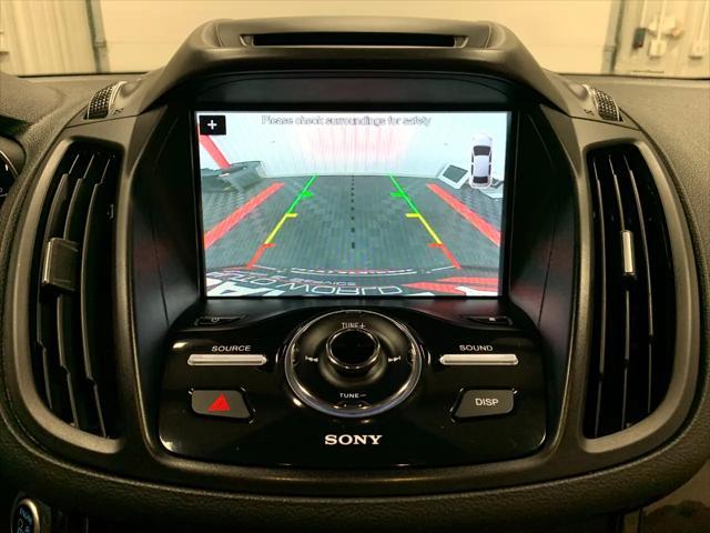 Photo of 2017 Red Ford Escape