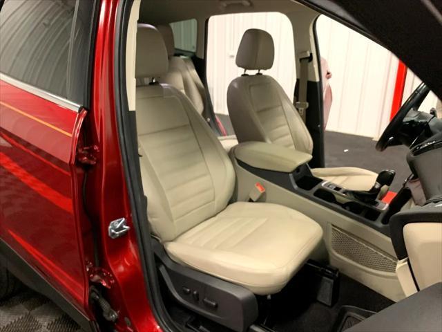 Photo of 2017 Red Ford Escape