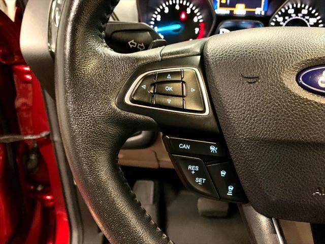 Photo of 2017 Red Ford Escape