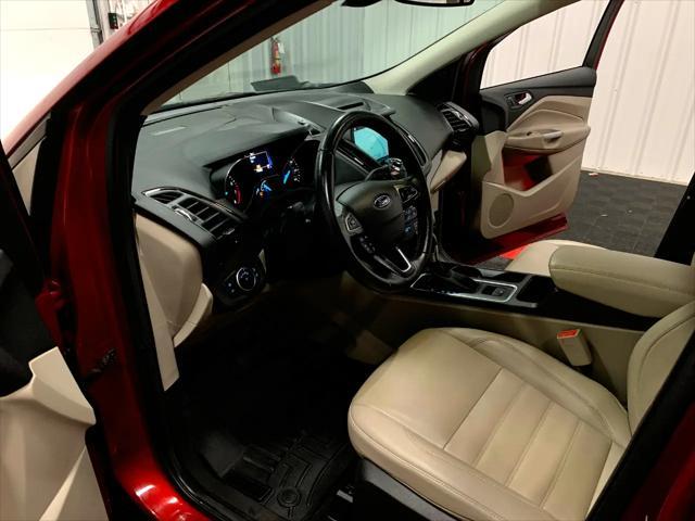 Photo of 2017 Red Ford Escape