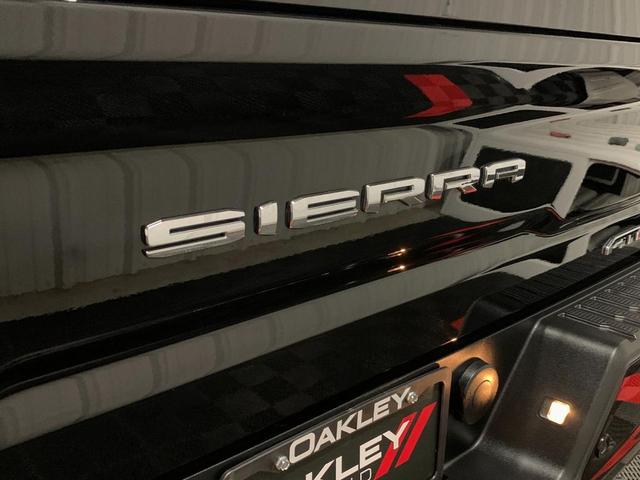 Photo of 2022 Black GMC Sierra 2500